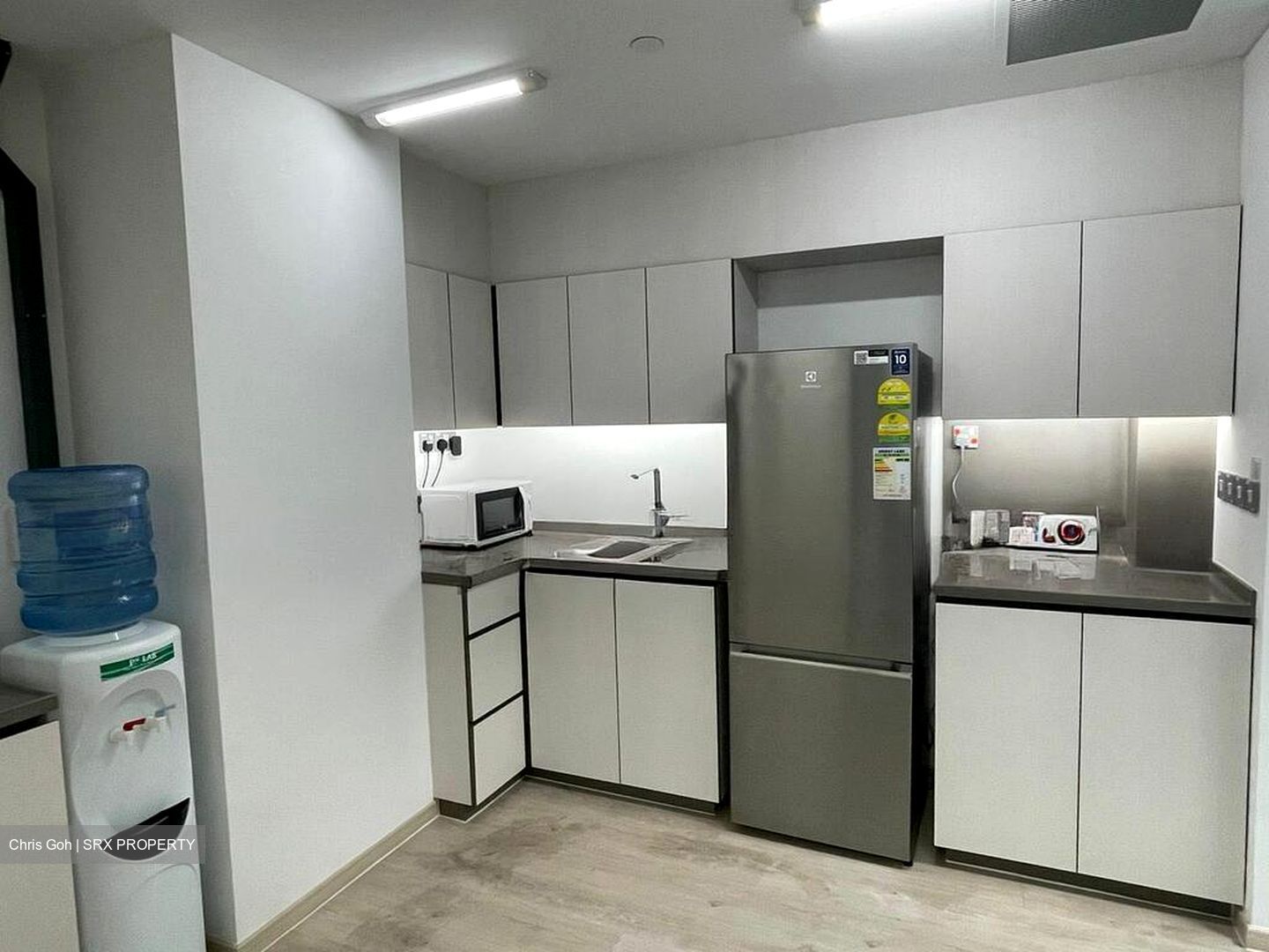 Lazada One (D7), Office #592832791